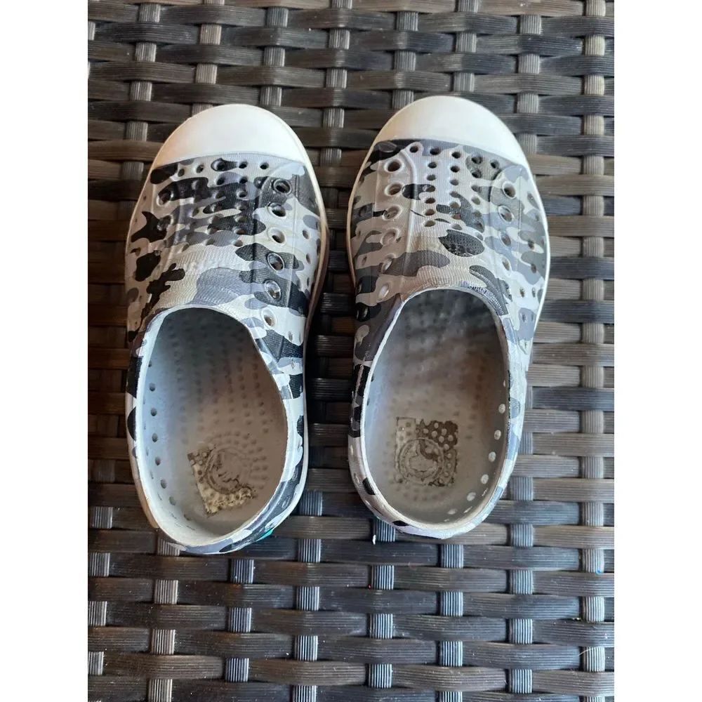 Native Jeffersons children’s size 7 - Picture 3 of 6